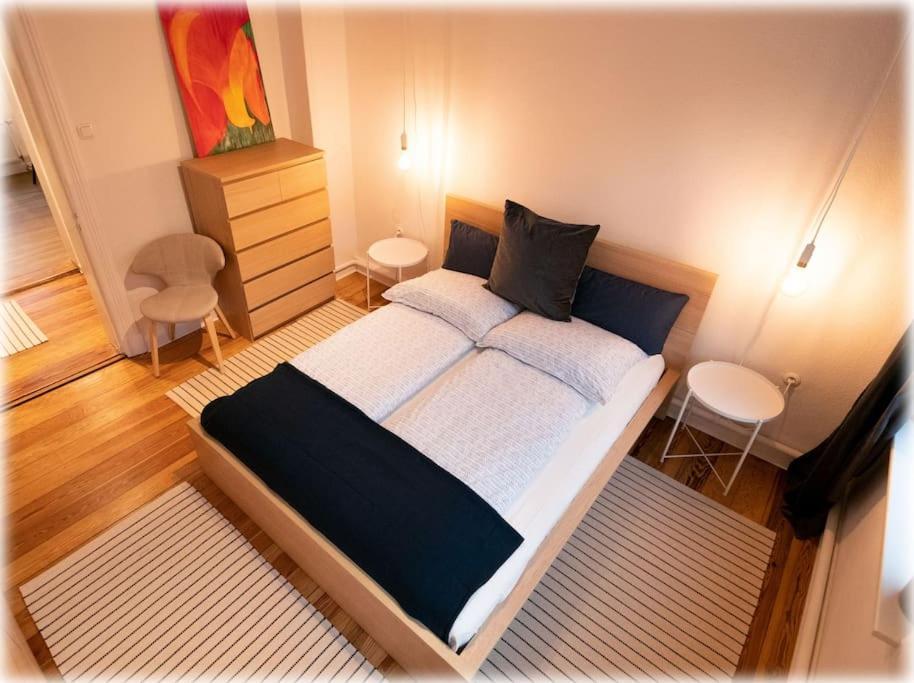 קיל Gemuetlich - 2 Zimmer-Altbau, 24H Check-In מראה חיצוני תמונה