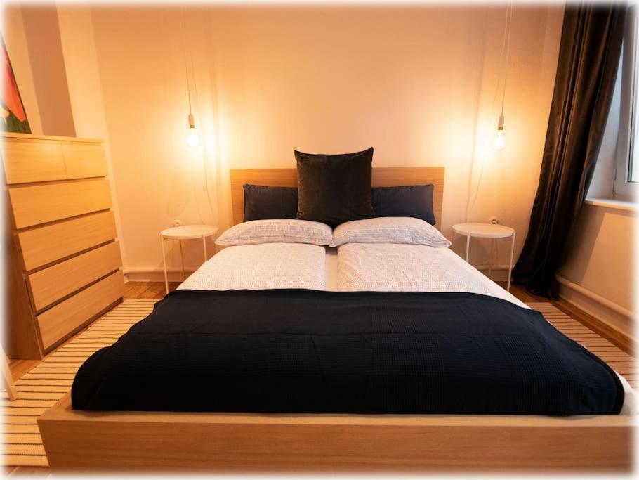 קיל Gemuetlich - 2 Zimmer-Altbau, 24H Check-In מראה חיצוני תמונה